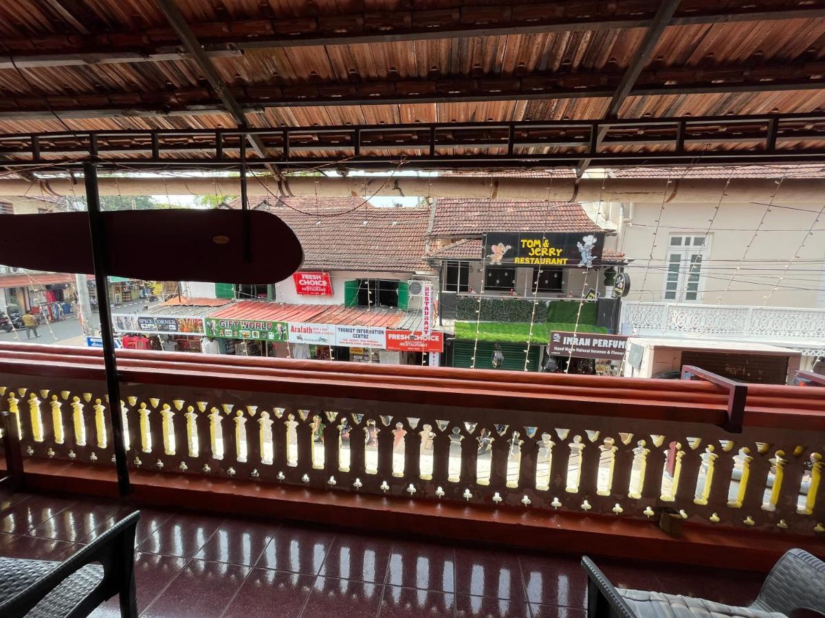 B Hostel Fort Kochi Exterior foto